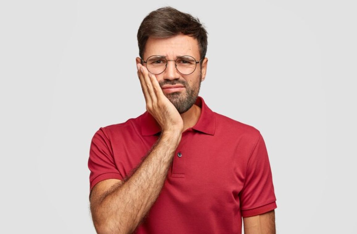 Tooth Hurts? Exploring common Teeth pain reasons